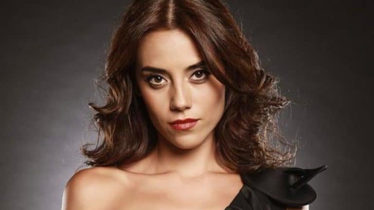 Happy Alone: Cansu Dere Reveals Secrets of Her Personal Life