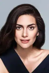 Berguzar Korel